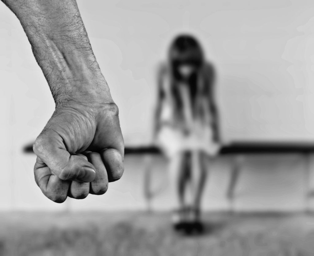 La violencia contra las mujeres se da en una inmensa mayoría por parte de los hombres. Autor: Alexas_Fotos. Fuente: Pixabay