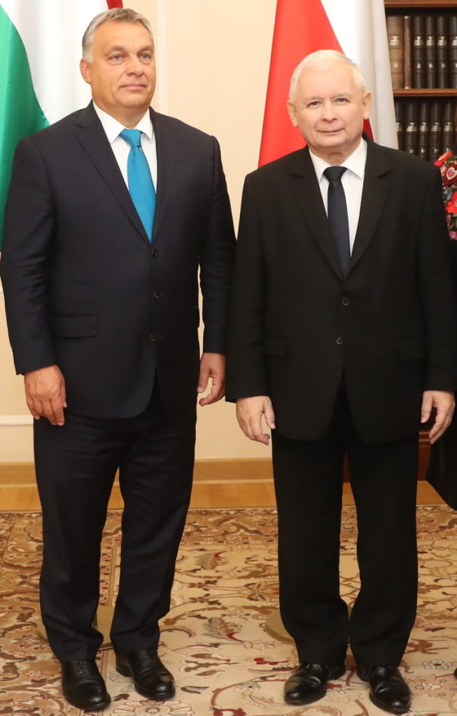 Reunión entre Jarosław Kaczyński (Polonia) y Viktor Orbán
(Hungría).Autor: Kancelaria Sejmu / Paweł Kula, 22/09/2017. Fuente:
Flickr (CC BY 2.0)