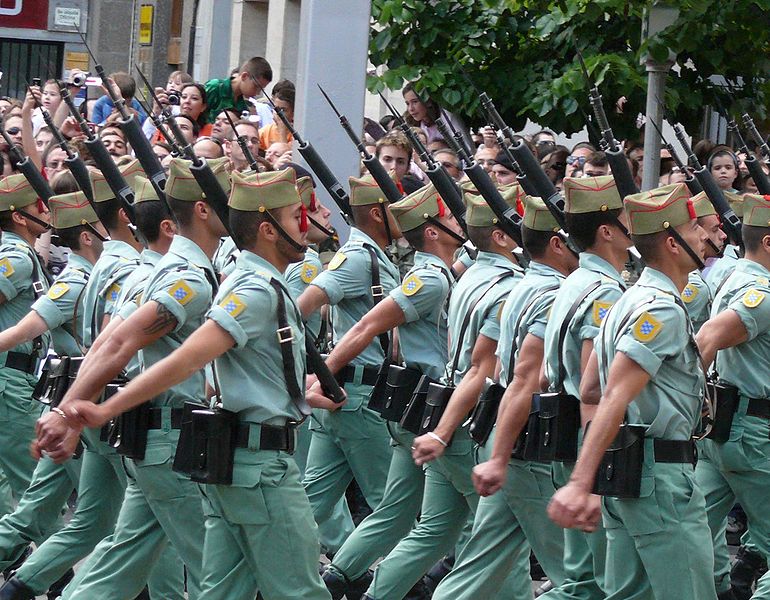 Desfile de las Fuerzas Armadas 2008. La Legión. Autor: Oscar en el
medio, 01/06/2008. Fuente: Flickr. (CC BY-SA 2.0).