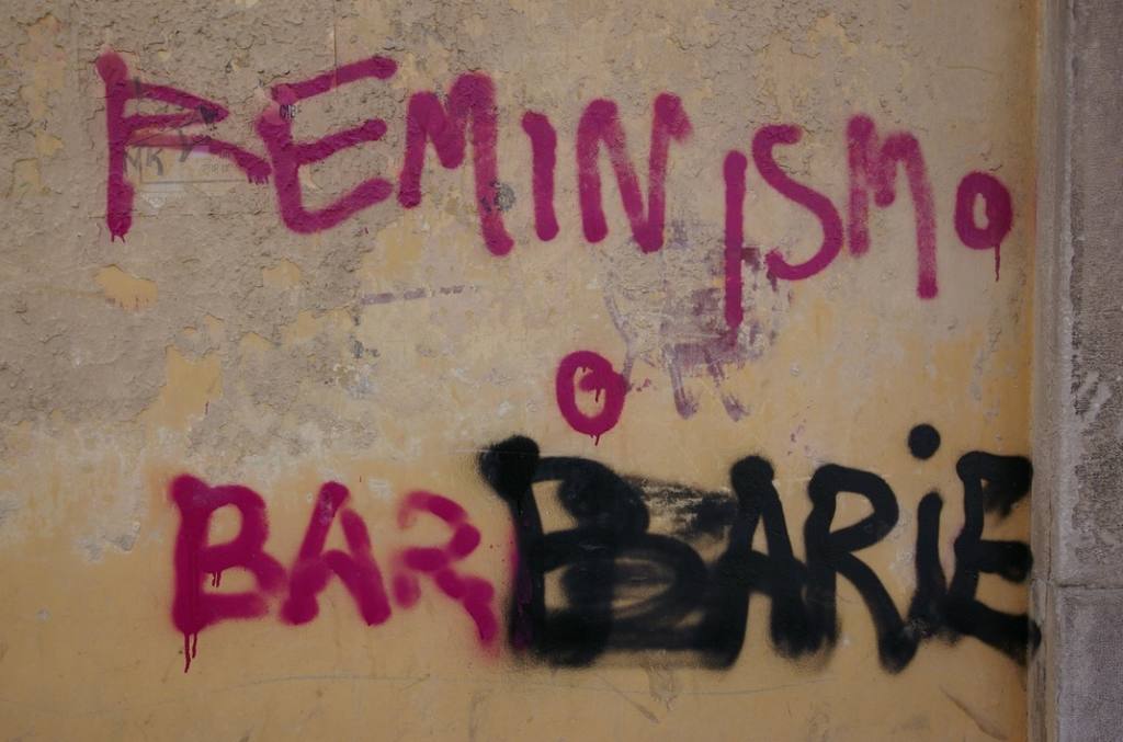 Mural “feminismo o barbarie”. Autor: galex, 04/02/2006. Fuente: Flickr (CC BY-SA 2.0.)