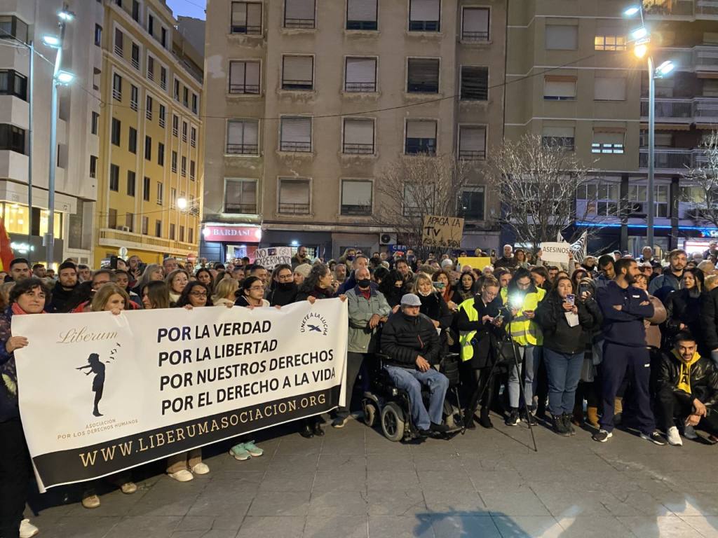 Concentración negacionistas en Alicante. Autor: Desconocido. Fuente: Telegram