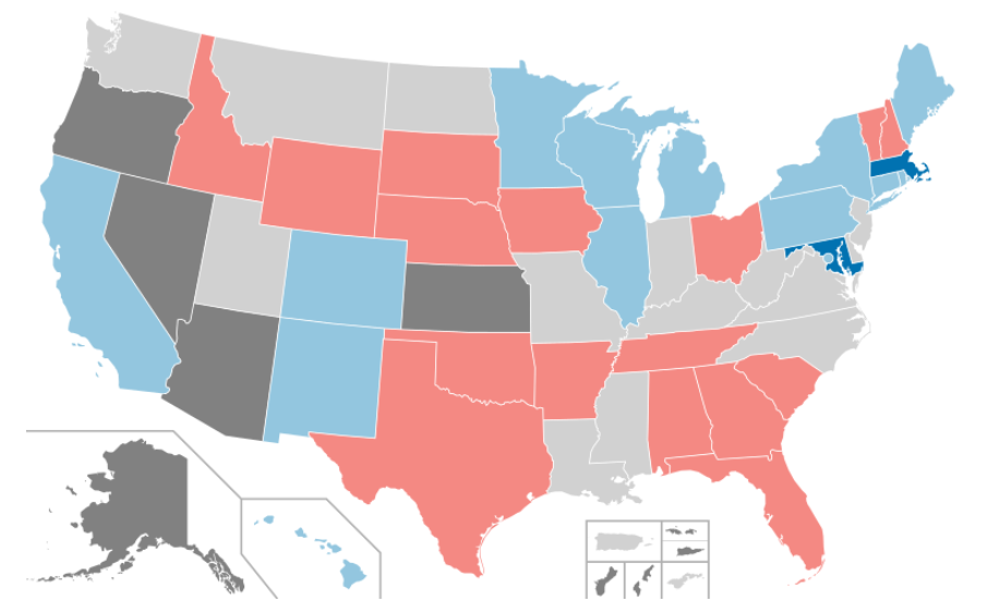 Mapa de las elecciones intermedias gubernamentales. En rojo: Partido Republicano. En azul: Partido Demócrata. En negro: en disputa.