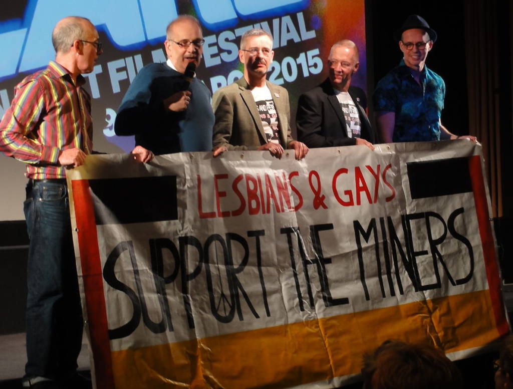Miembros de la LGSM en un coloquio después de visionar la película Pride. Autor: Fae, 28/03/2015. Fuente: Wikimedia Commons (CC BY-SA 4.0) 
